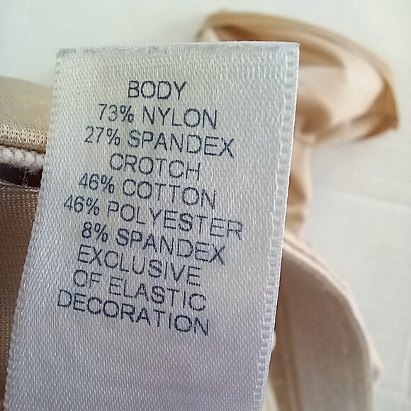 TC Total Comfort High Waisted Short Shapewear-Medium-Mid Thigh-Cotton Crotch - Picture 8 of 8